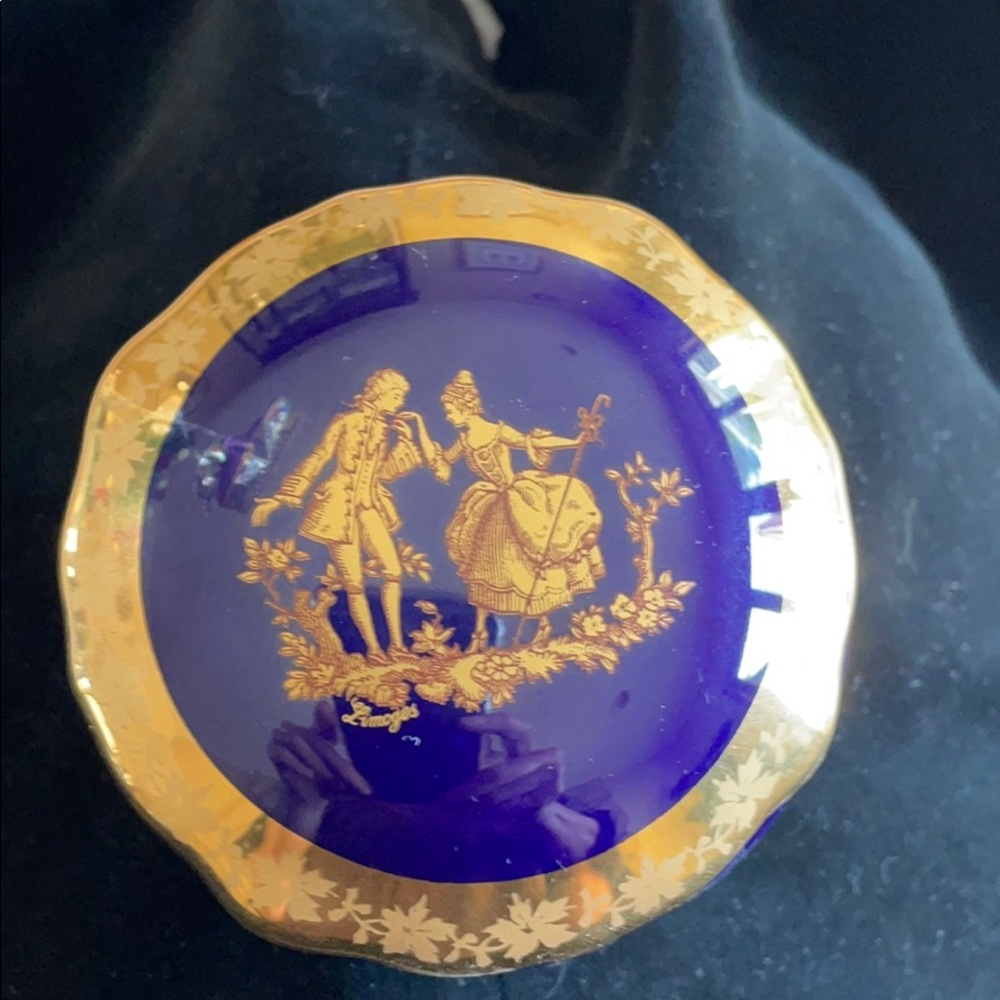 LIMOGES VTG gold-leaf porcelain candydish vase